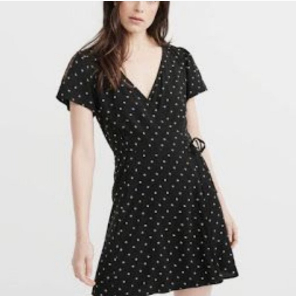 Abercrombie and Fitch Wrap-around Dress Size XS